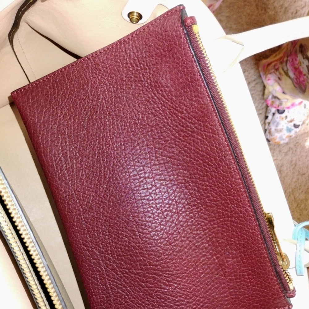 CHLOE  Grained Leather Charlotte Tote Bag - Picture 6 of 12